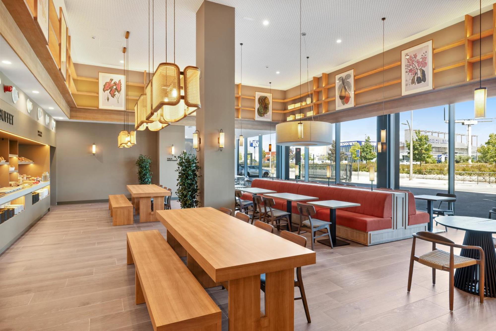 B&B Hotel Madrid Fuenlabrada Retail Park Bagian luar foto